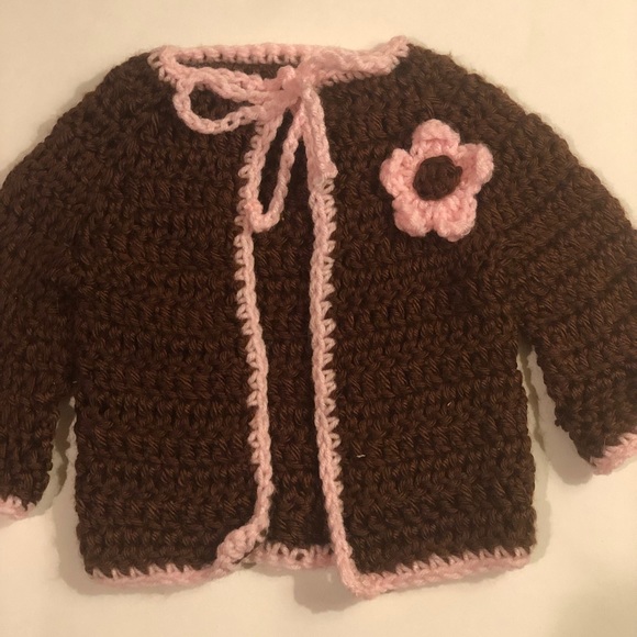 Baby Girls Brown with Pink Flower and Trim Size 3-6M Hand Crochet - Picture 3 of 3
